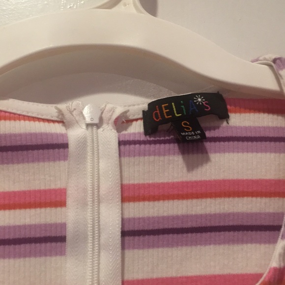 Delia’s sleeveless striped dress - Picture 2 of 3